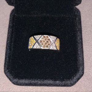 Diamond ring size 7.